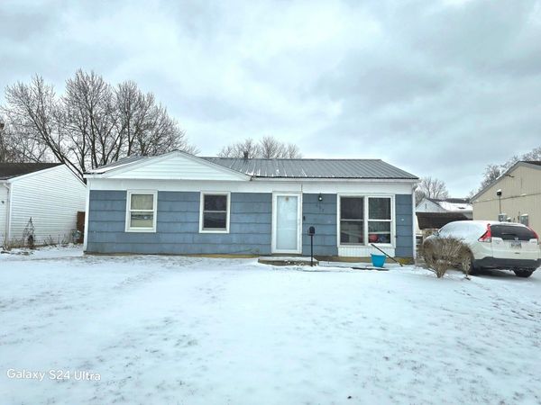 607 Easy Street , Marion, OH 43302