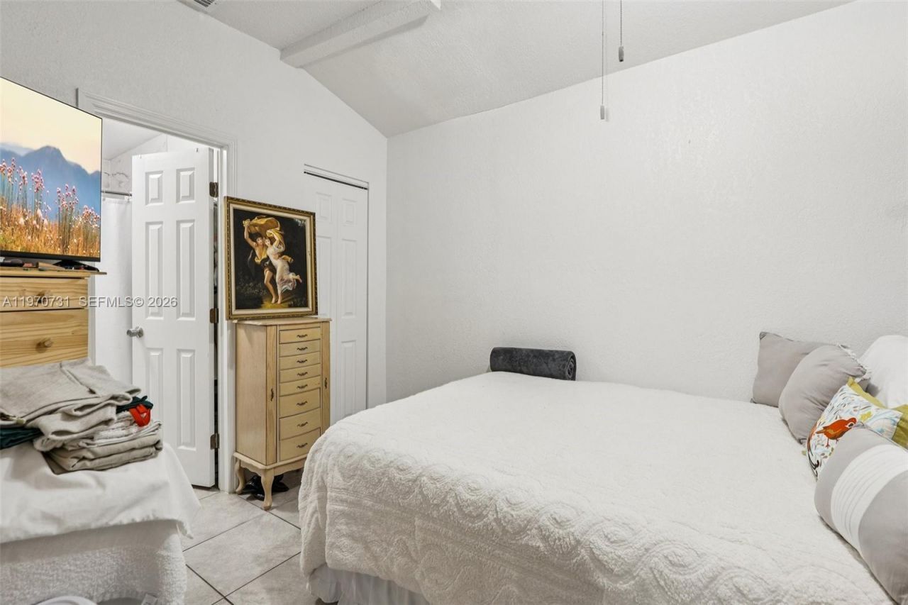 6402 NW 8th Ave , Miami, FL 33150 Photo