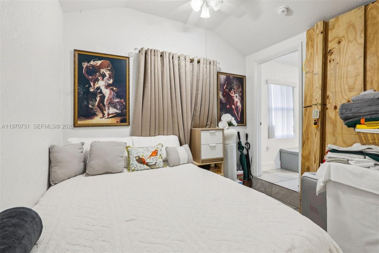 6402 NW 8th Ave , Miami, FL 33150 Photo