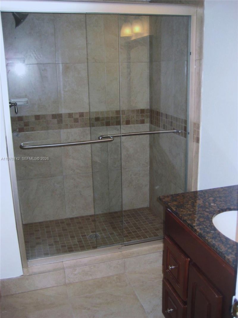 16051 Blatt Blvd , Unit 310, Weston, FL 33326 Photo