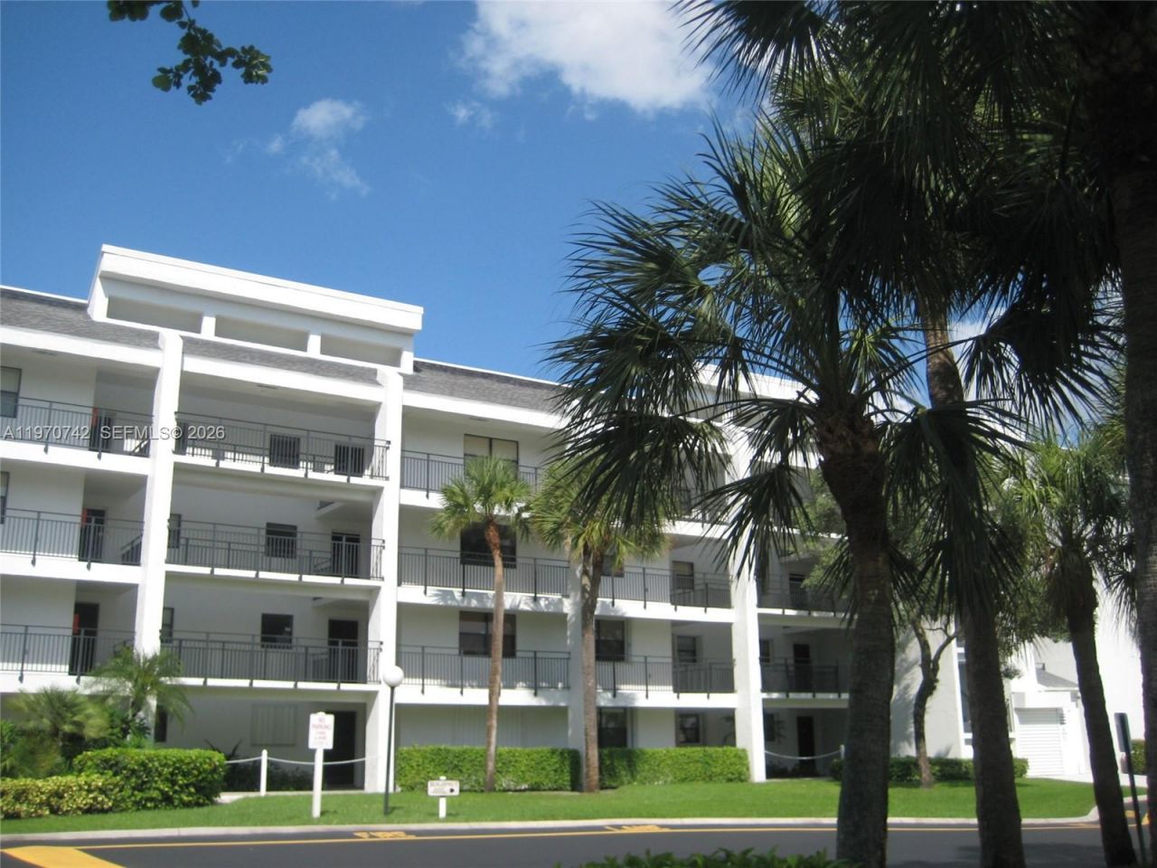 16051 Blatt Blvd , Unit 310, Weston, FL 33326 Photo