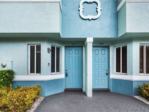 1992 Alamanda Way, Riviera Beach, FL 33404