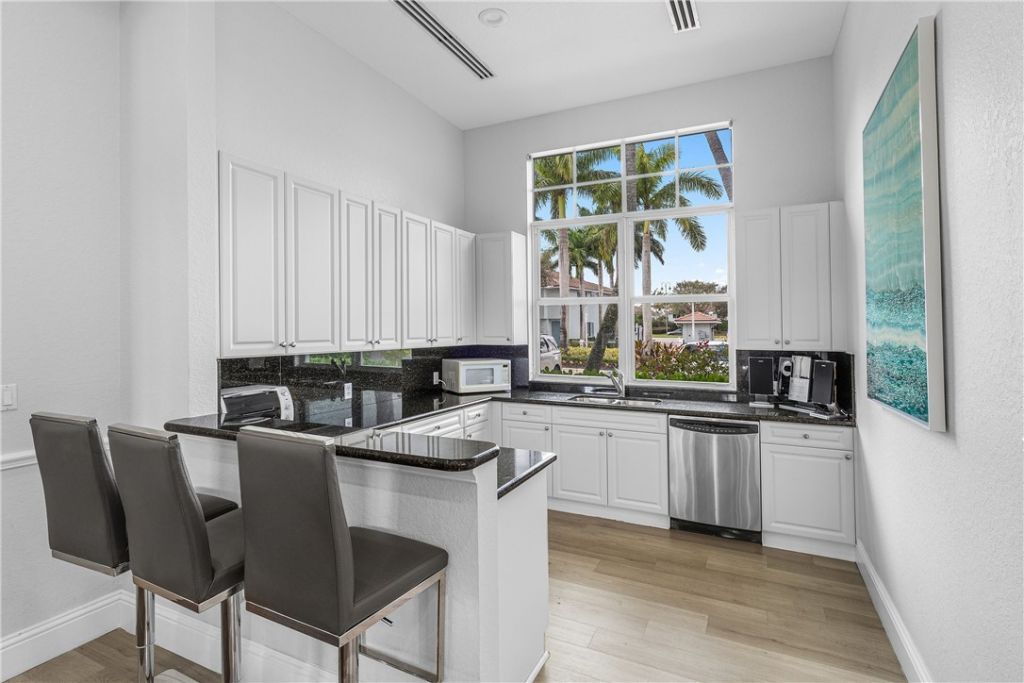 1992 Alamanda Way, Riviera Beach, FL 33404 Photo