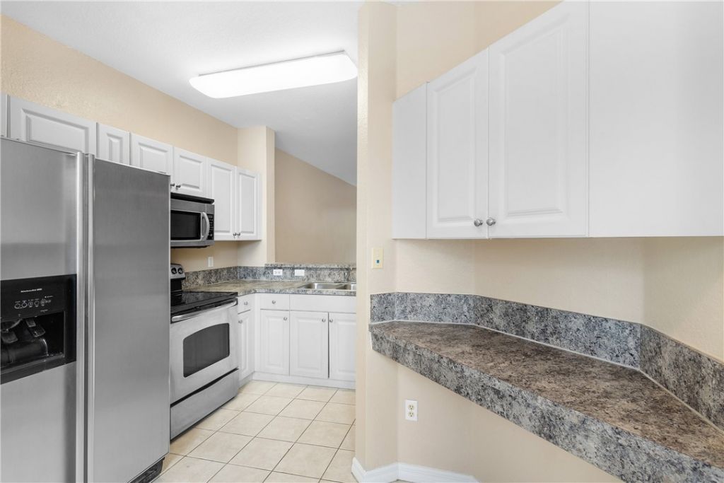 1992 Alamanda Way, Riviera Beach, FL 33404 Photo