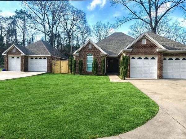 800 Old Lee Hwy, Tuscumbia, AL