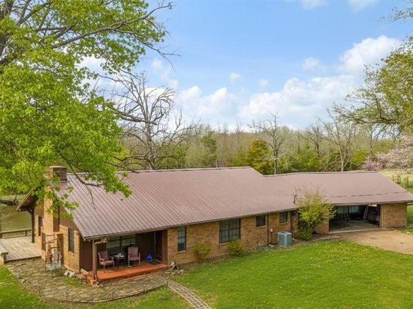 595 County Road 45300, Powderly, TX 75473