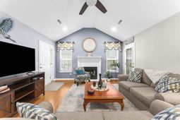 3540 Hunters Oak Lane photo 4