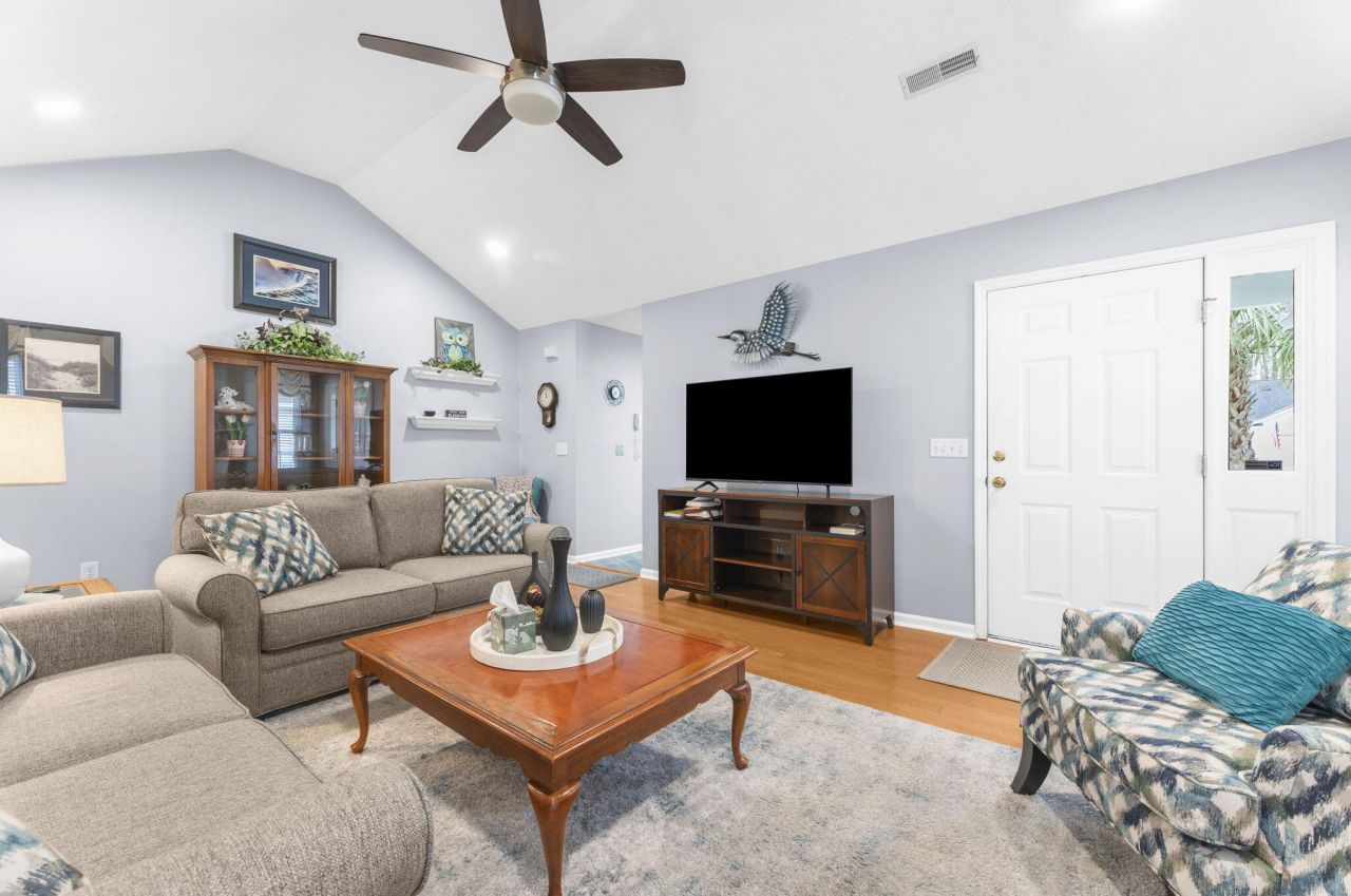 3540 Hunters Oak Lane Photo 6