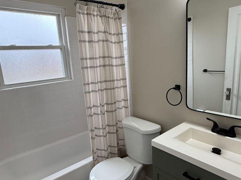 5549 Surrey Avenue, Green Township, OH 45248 Photo 21