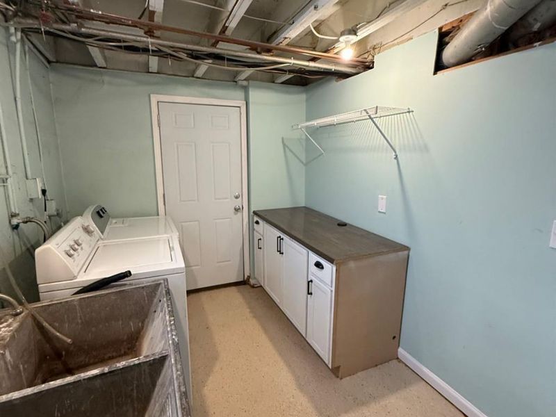 5549 Surrey Avenue, Green Township, OH 45248 Photo 34