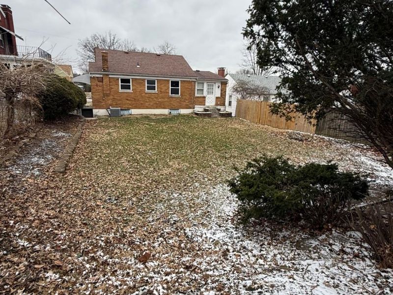 5549 Surrey Avenue, Green Township, OH 45248 Photo 43