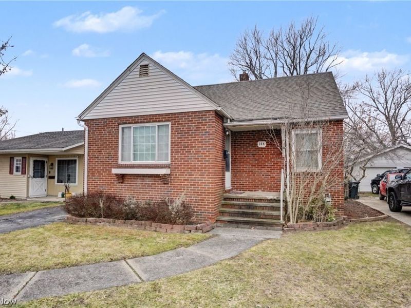 144 Roosevelt Avenue, Elyria, OH 44035 Photo 2