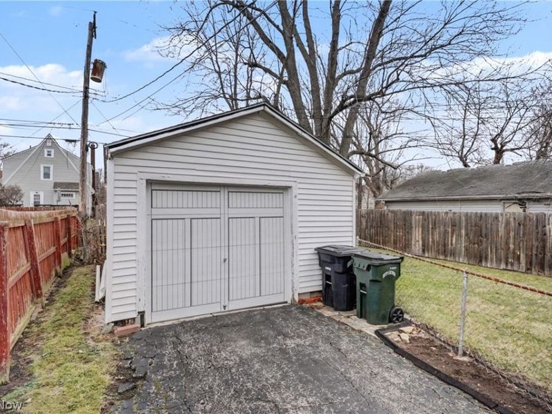 144 Roosevelt Avenue, Elyria, OH 44035 Photo 22