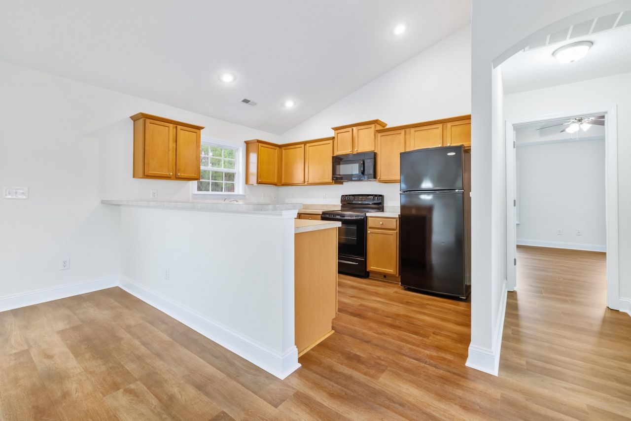 2711 Green Pond Circle  Photo 16