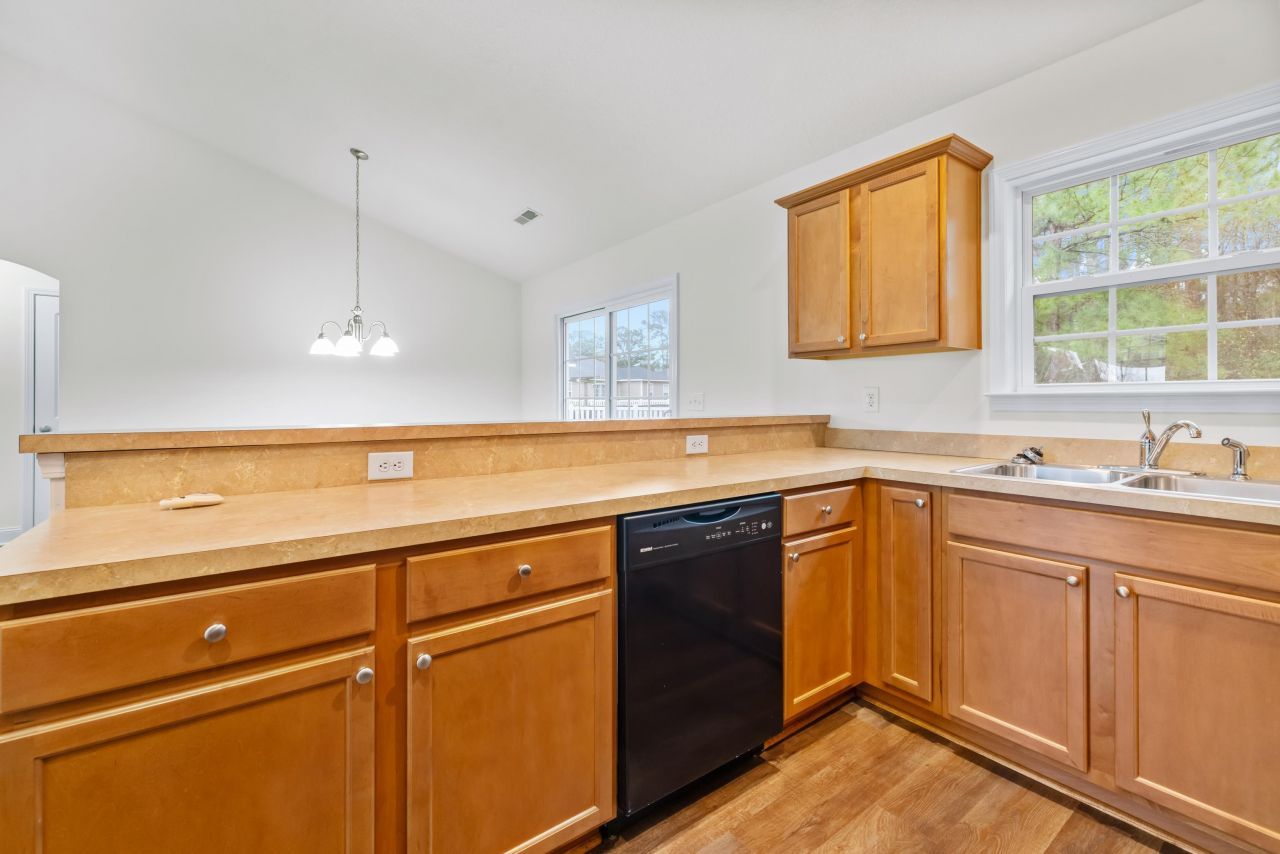 2711 Green Pond Circle  Photo 18