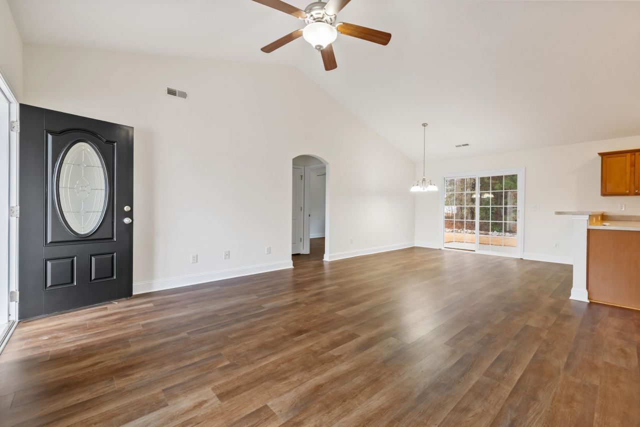 2711 Green Pond Circle  Photo 9