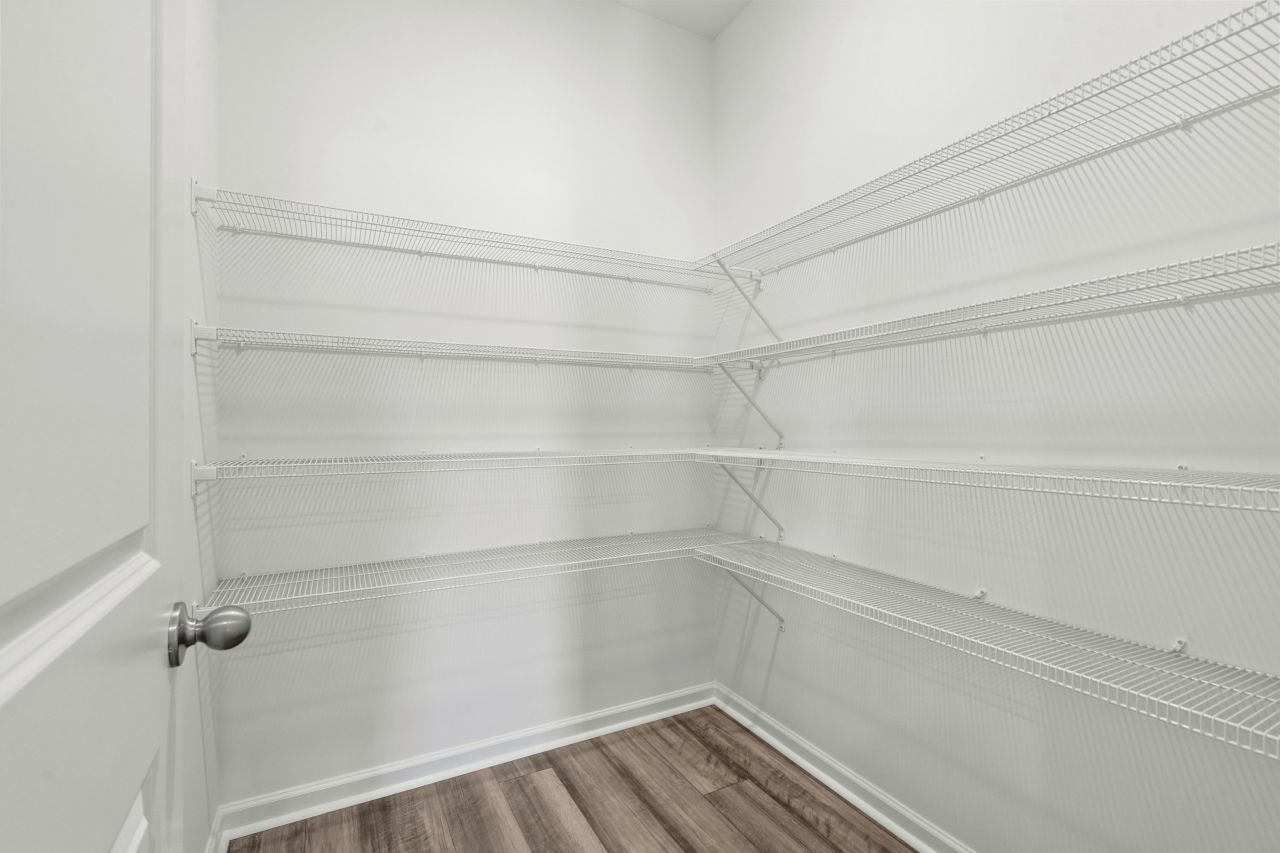 121 Covey Rise Dr Photo 7