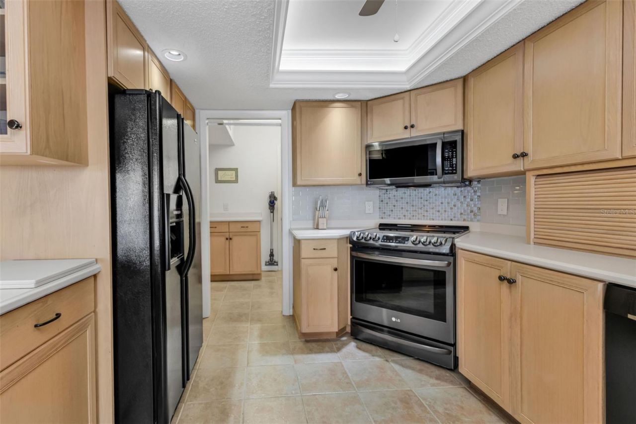 1 Colony Point Drive, Unit 13C, Punta Gorda, FL 33950 Photo