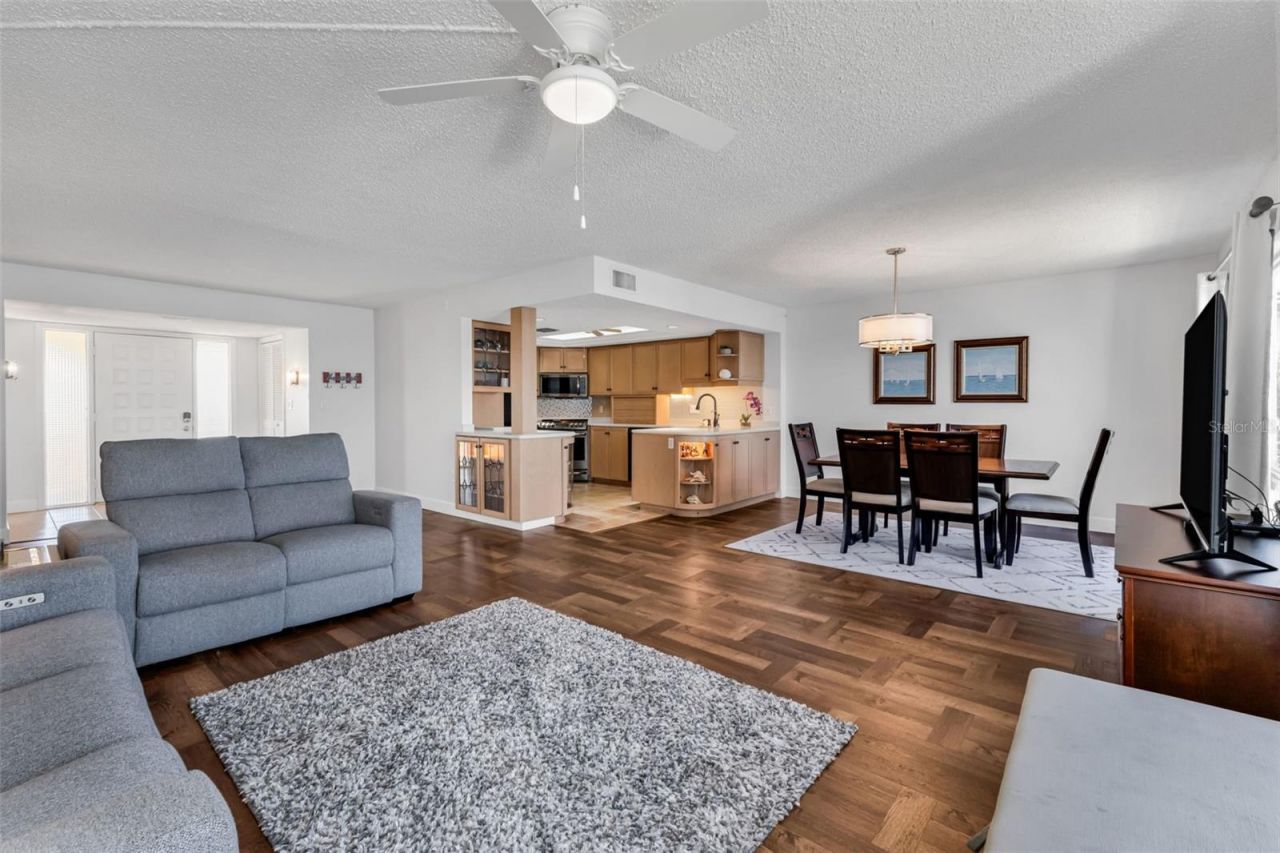 1 Colony Point Drive, Unit 13C, Punta Gorda, FL 33950 Photo