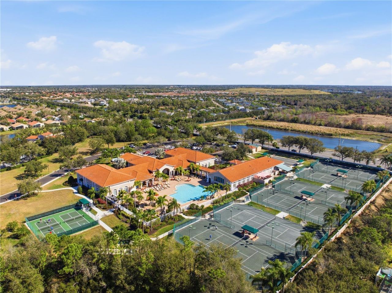 6507 41st Court E, Sarasota, FL 34243 Photo