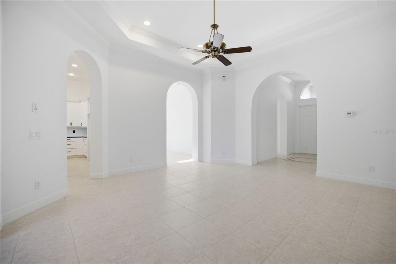 6507 41st Court E, Sarasota, FL 34243 Photo