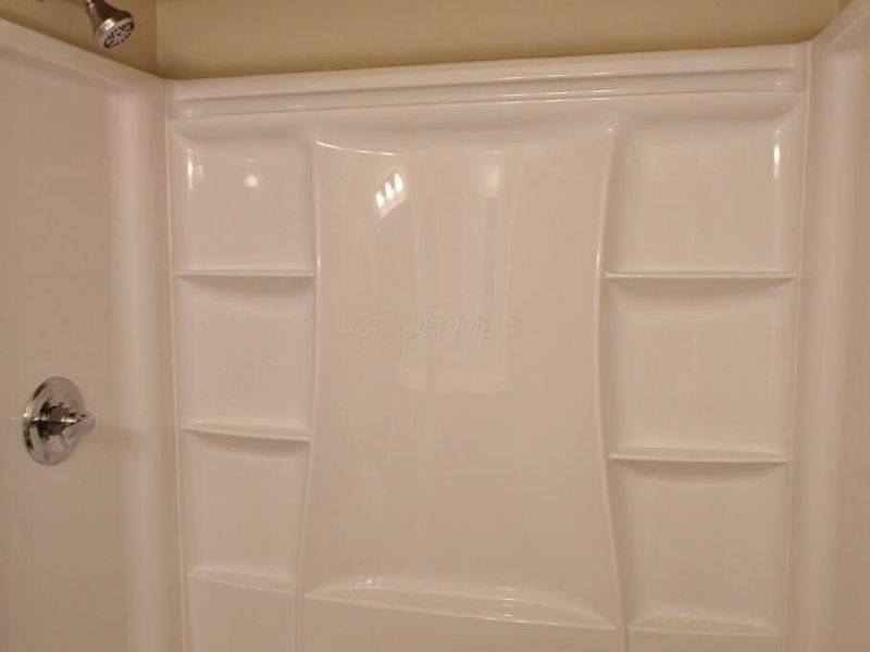 1540 Slade Avenue, Unit 303, Columbus, OH 43235 Photo 11