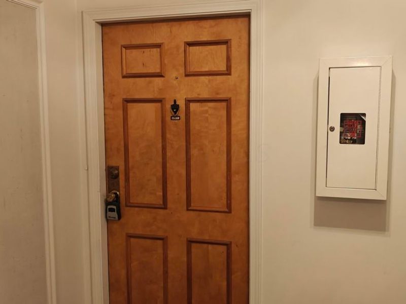 1540 Slade Avenue, Unit 303, Columbus, OH 43235 Photo 3