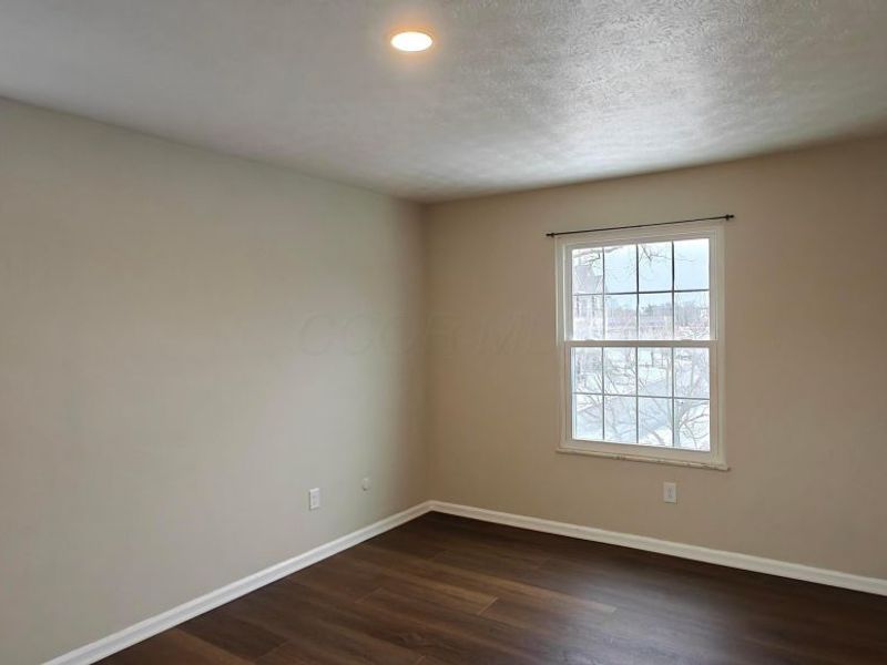 1540 Slade Avenue, Unit 303, Columbus, OH 43235 Photo 9