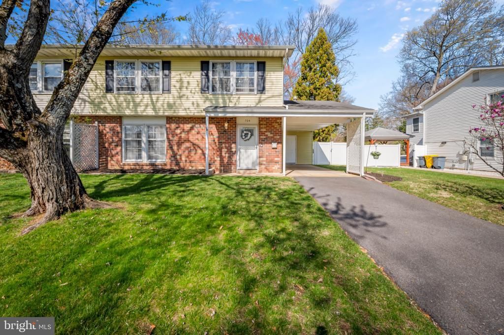 704 Chapelview Drive, Odenton, MD 21113 Main Photo