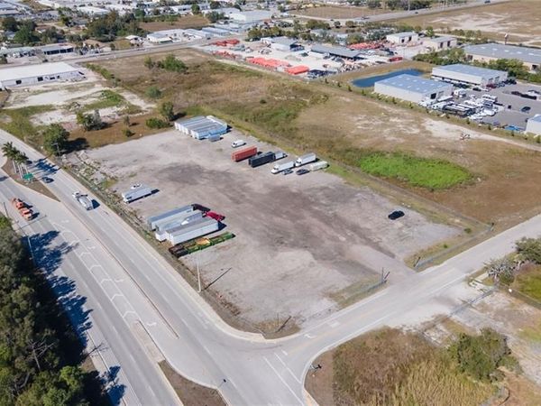 2990 Van Buren ST , FORT MYERS, FL 33916