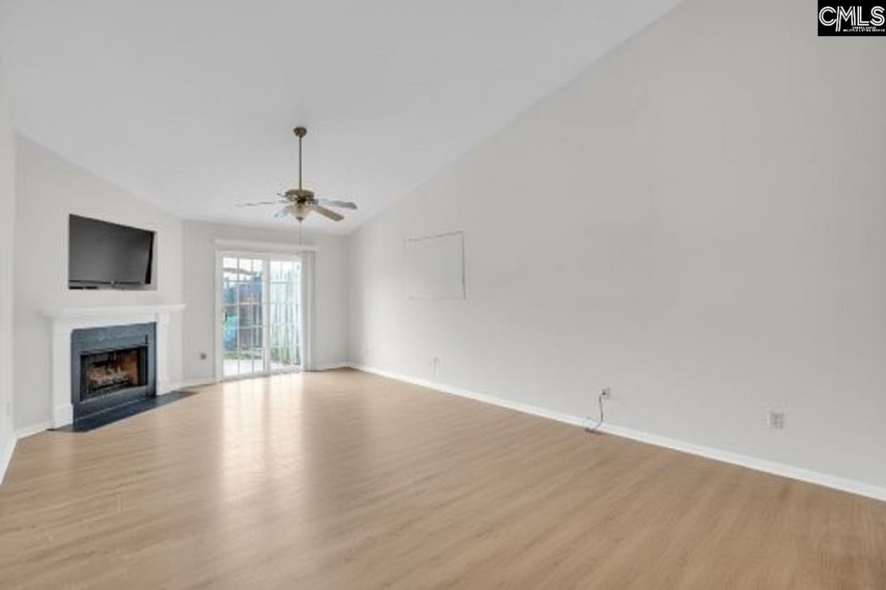 103 Marriane Court Photo 12