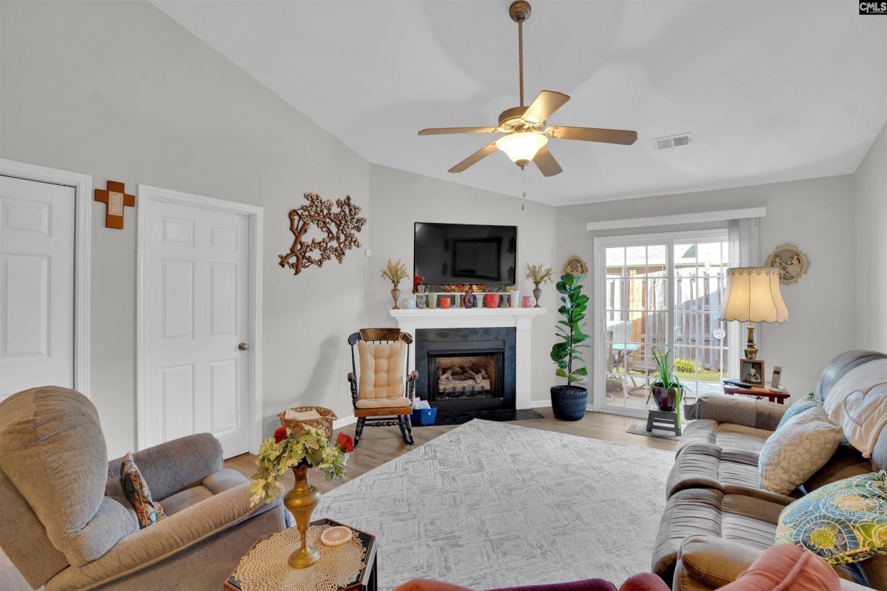 103 Marriane Court Photo 15