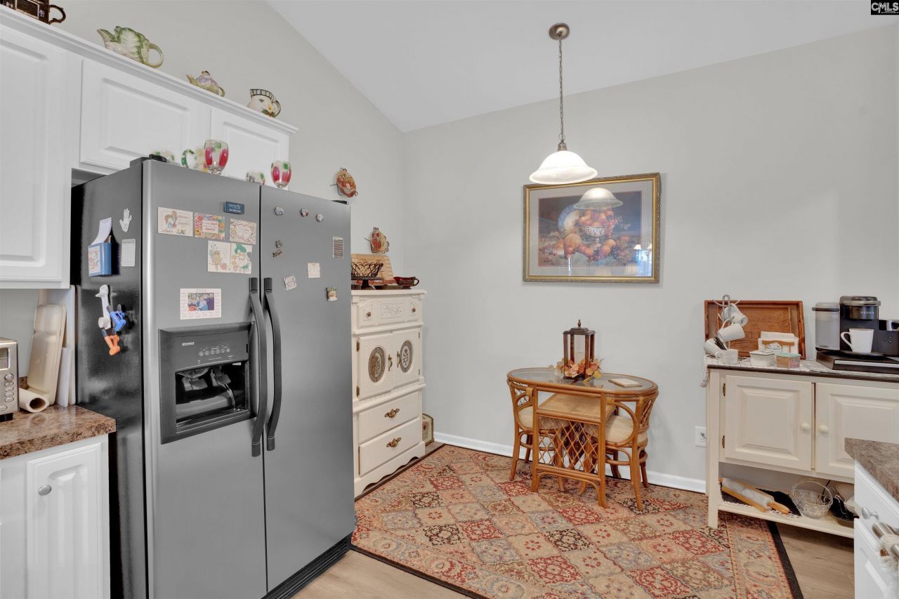 103 Marriane Court Photo 9