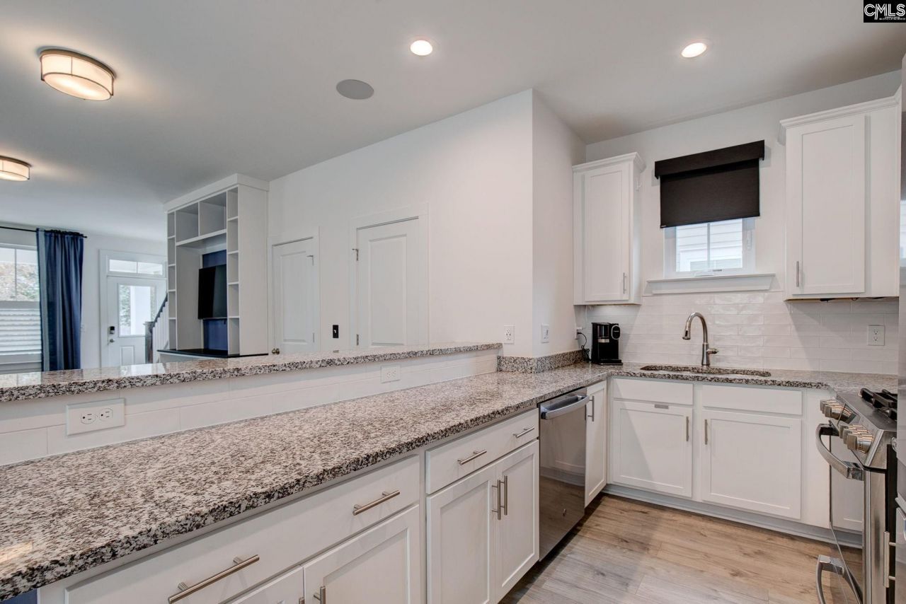 108 Herman Street  Photo 13