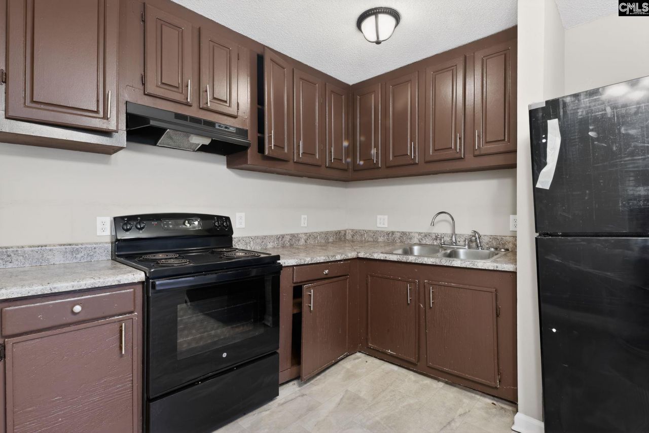 608 Bradbury Drive  Photo 10