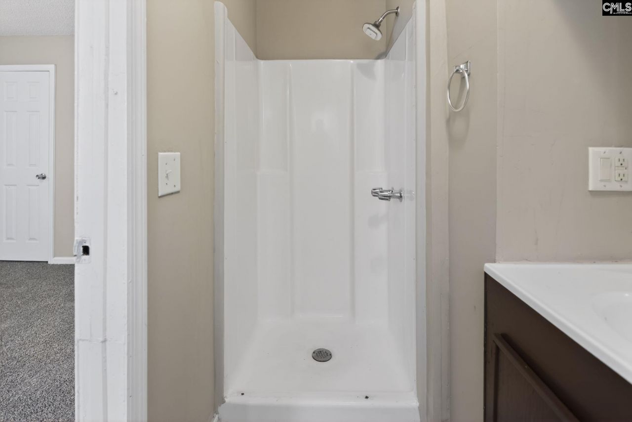 608 Bradbury Drive  Photo 23