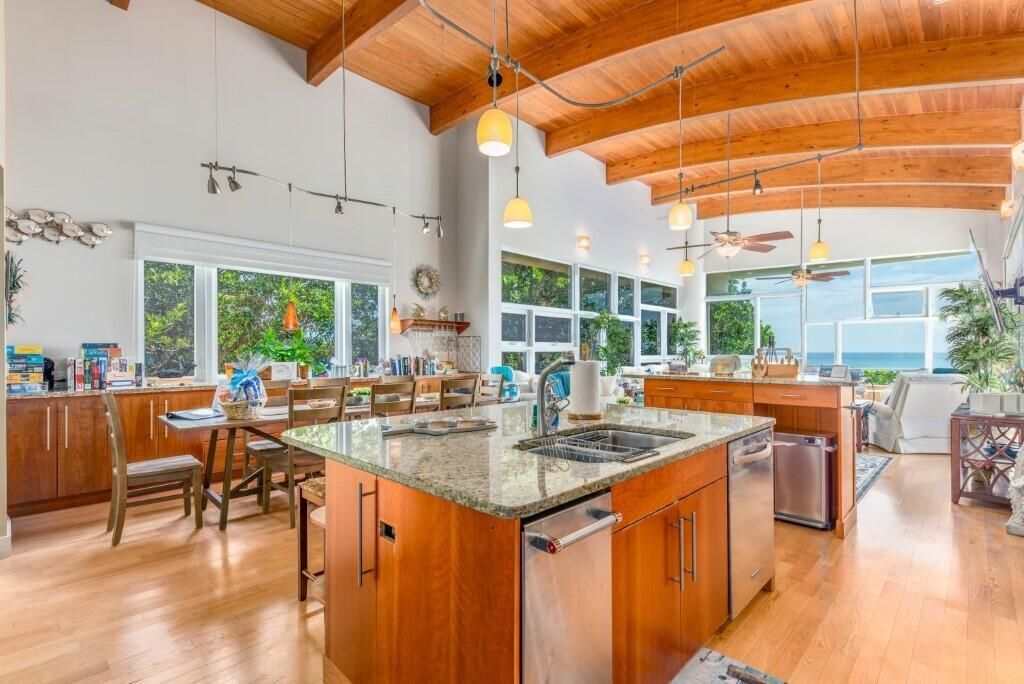 10330 S Ocean Drive, Hutchinson Island, FL 34949 Photo