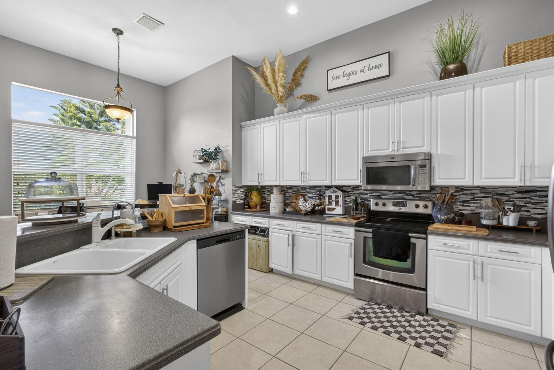 6637 Traveler Road, West Palm Beach, FL 33411 Photo