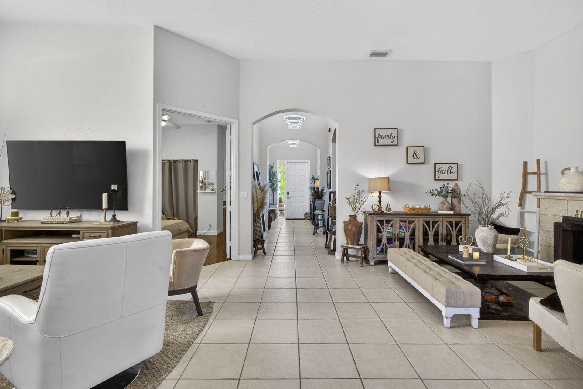 6637 Traveler Road, West Palm Beach, FL 33411 Photo