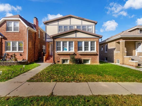 3140 Harvey Avenue, Berwyn, IL 60402