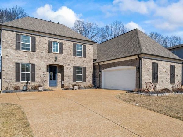 90 VALLEYVIEW LN, Oakland, TN 38060