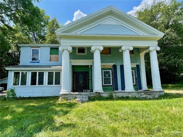 5549 Valley Road, Oriskany, NY 13424