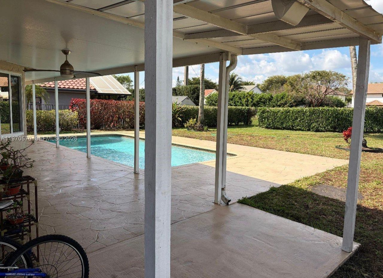 801 Amherst Ave, Davie, FL 33325 Photo