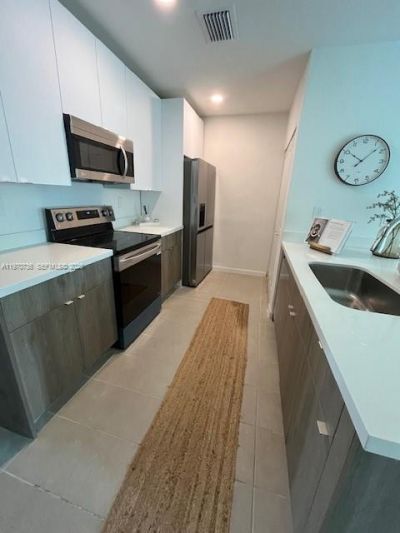 2526 Pierce St, Unit 12, Hollywood, FL 33020 Photo