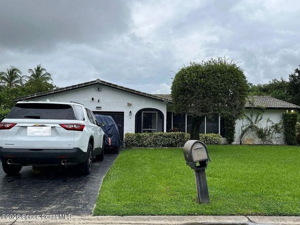 10901 NW 33rd Street , Coral Springs, FL 33067