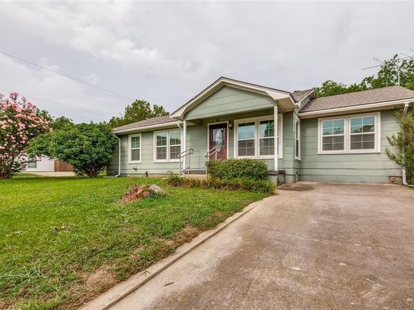 1901 Buck Street, Gainesville, TX 76240