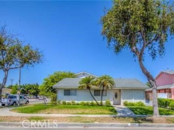 12631 Gradwell, Lakewood, CA 90715