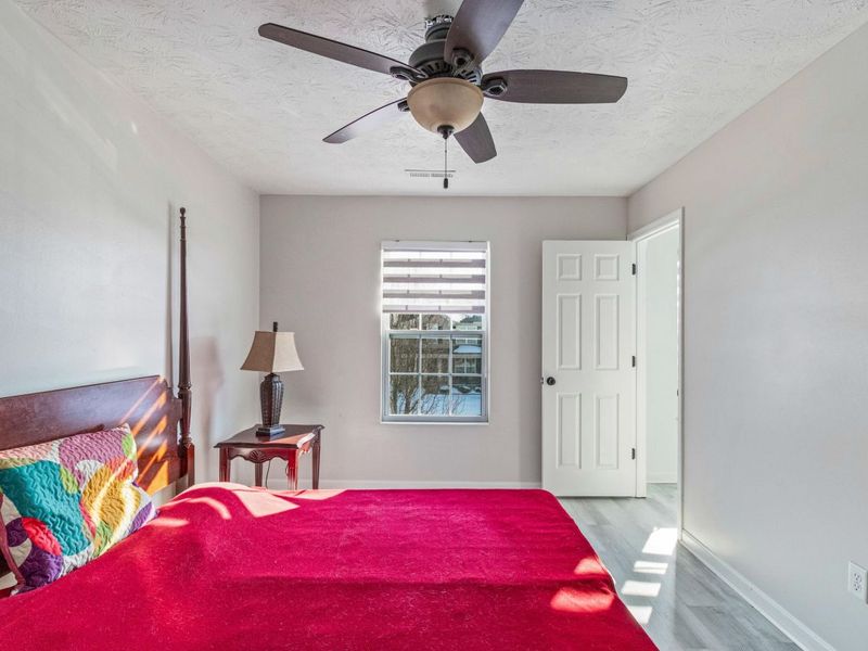 8041 Bushclover Drive, Tipp City, OH 45371 Photo 14