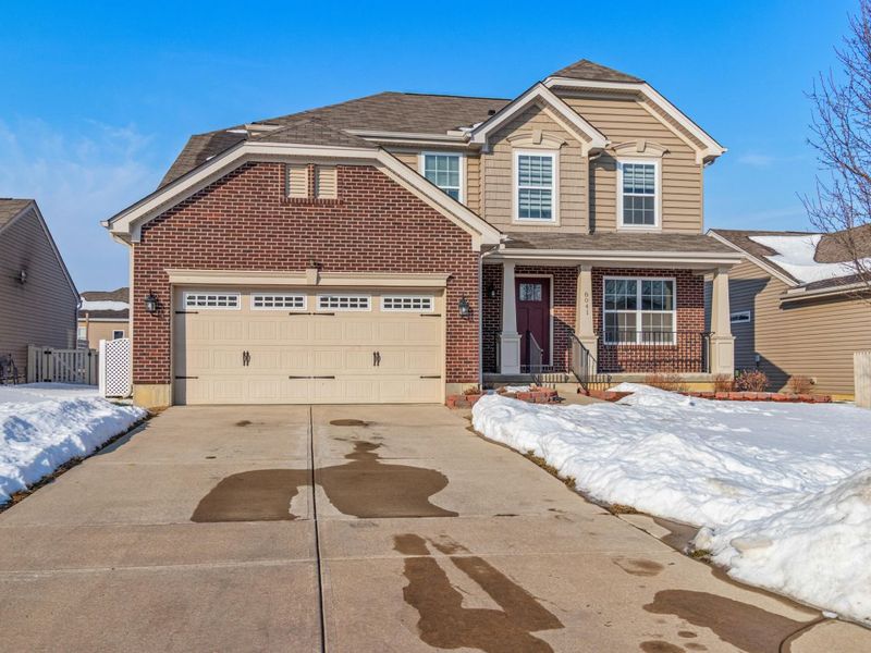 8041 Bushclover Drive, Tipp City, OH 45371 Photo 2