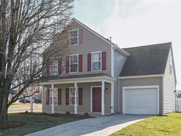 809 Nestleway Drive, Greensboro, NC 27406